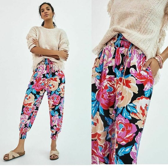 Anthropologie Pants - Anthropologie Aniya Balloon Joggers